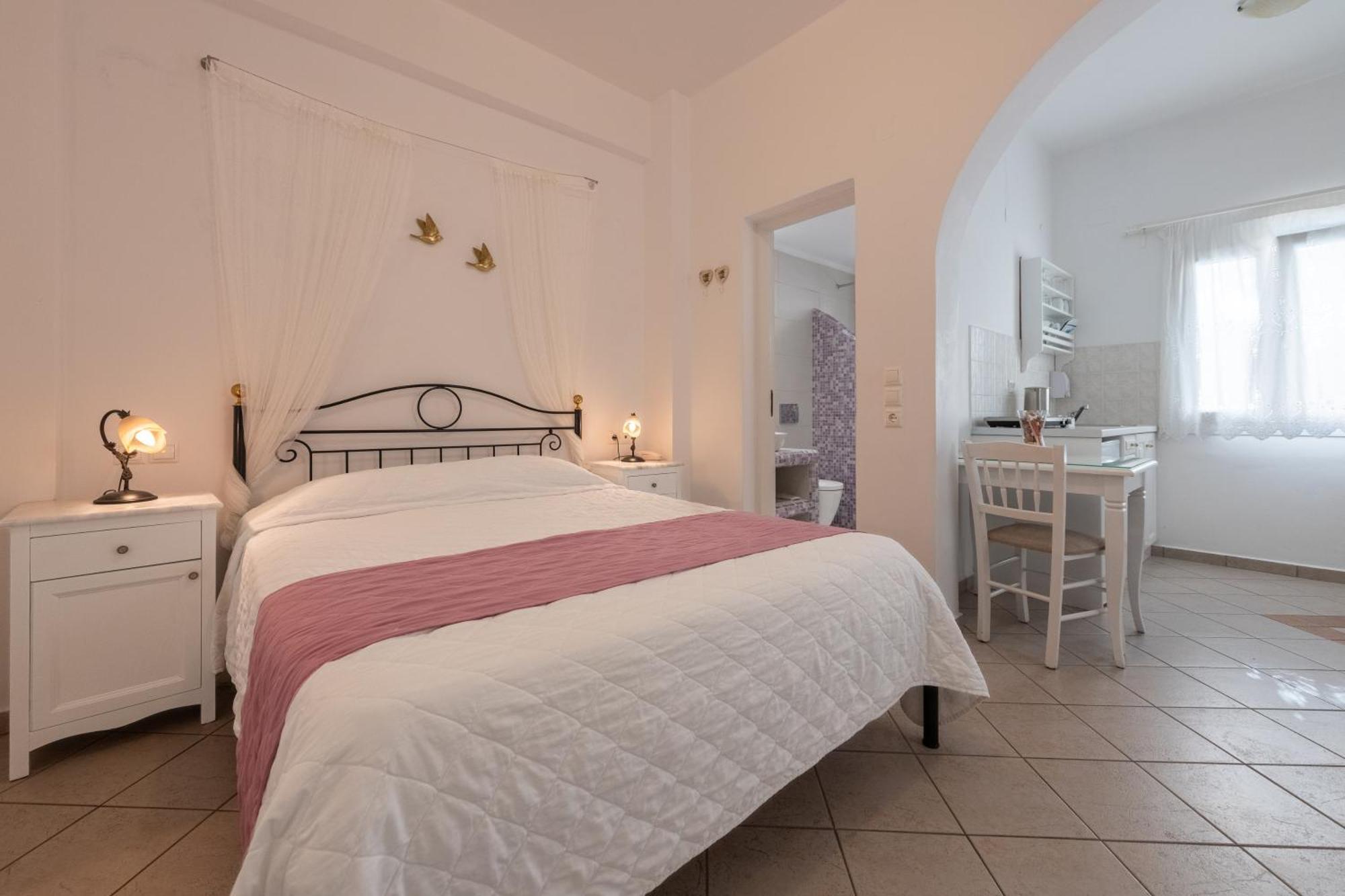Reverie Santorini Hotel Firostefani Zewnętrze zdjęcie