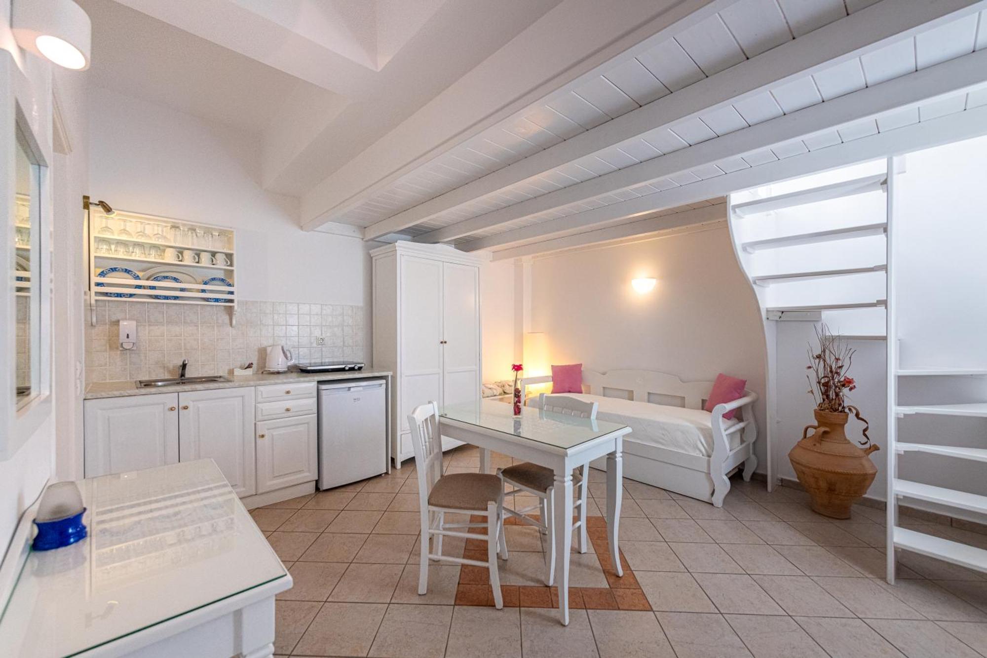 Reverie Santorini Hotel Firostefani Zewnętrze zdjęcie